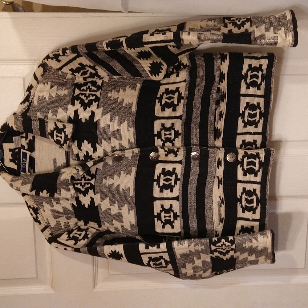 Bolero-style jacket